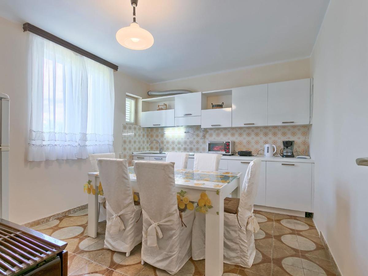 Nona By Interhome Umag